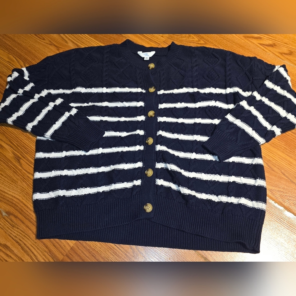 TIME AND TRU Cardigan Sweater NWOT